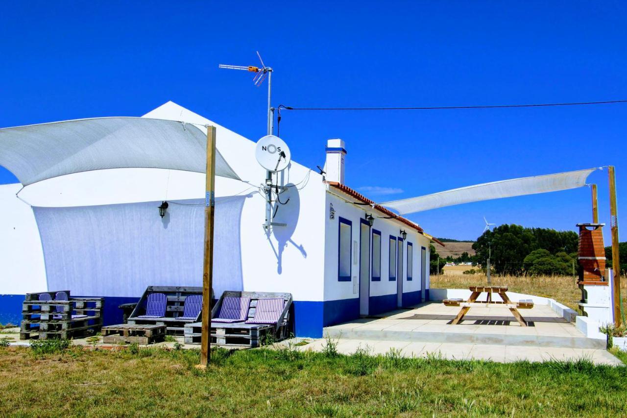 Hostal Monte Costa LuZ Porto Covo Exterior foto